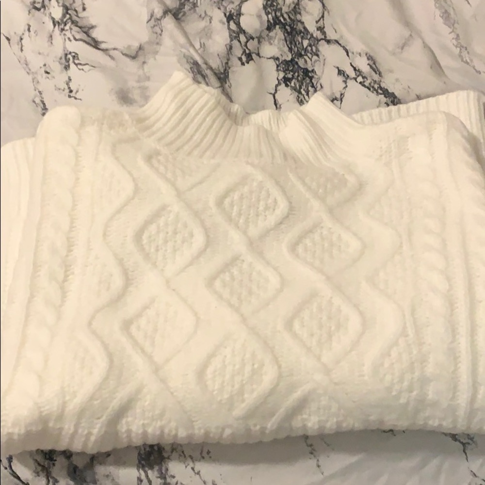 Oversized sweater. Worn once.